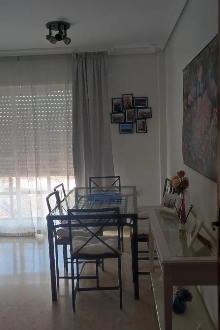 Apartamento frente a Palacio de Congresos  Sevilla España