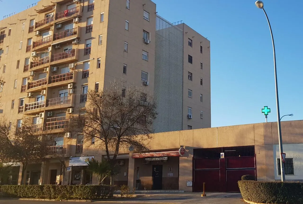 Apartamento Frente A Palacio De Congresos Siviglia 0*,  Spagna